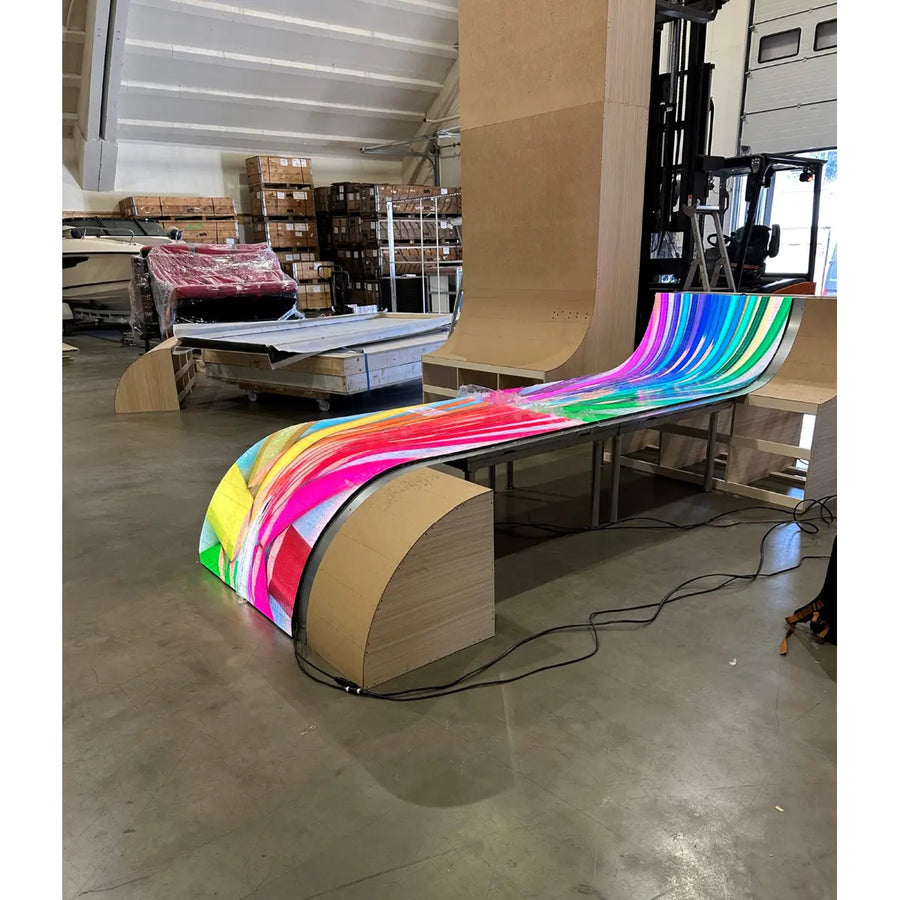 Rolling-Curved case image 1