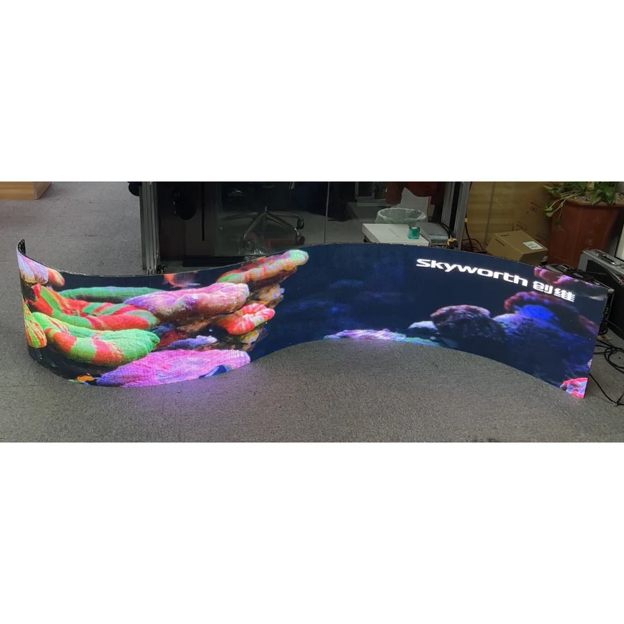 Rolling-Curved case image 2